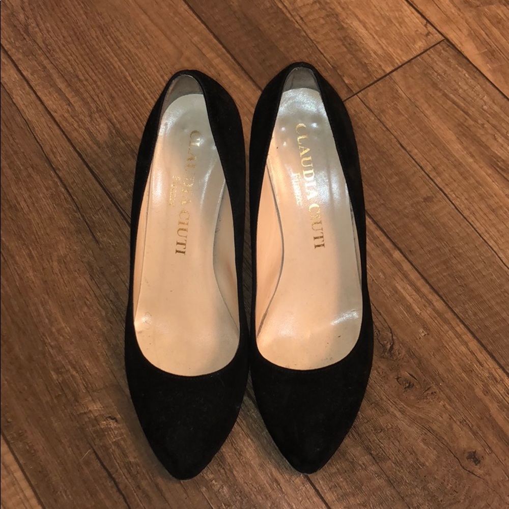 Suede pumps